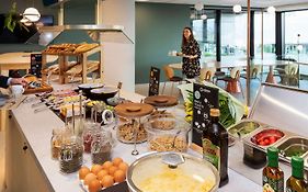 Adagio access Brussels Delta